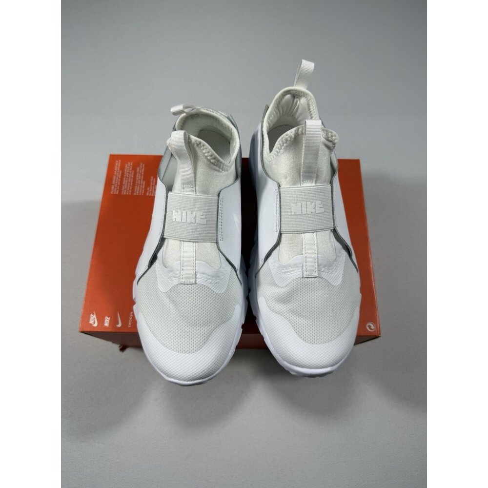 New Youth Size 7Y (GS) - Nike Flex Runner 2 Low Triple White DJ6038 100 - Picture 2 of 10